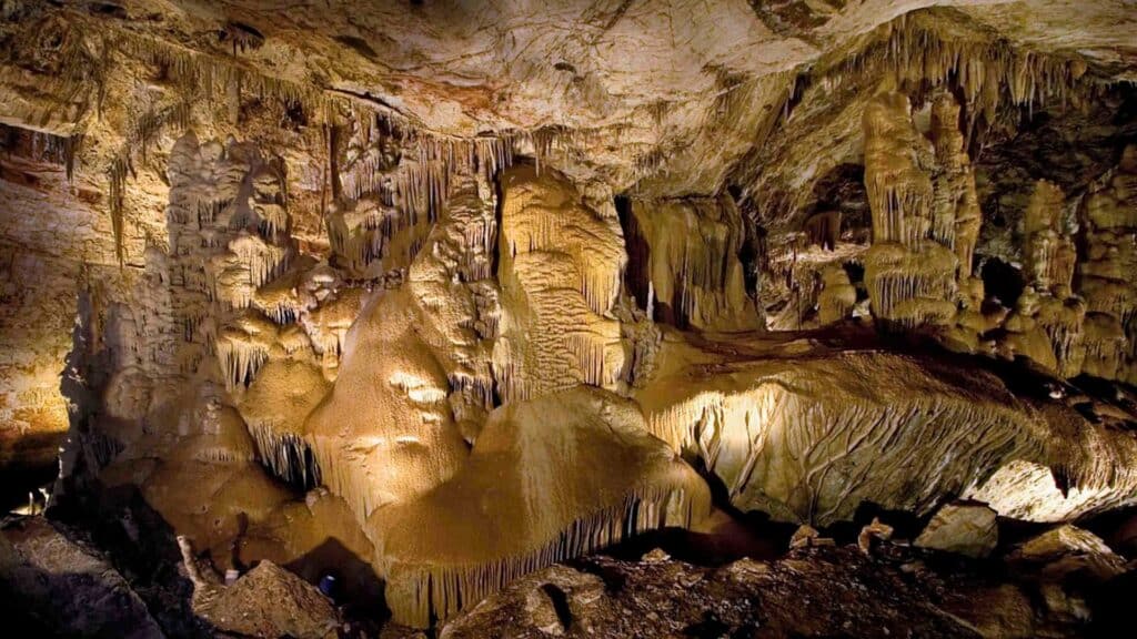 Mysteries of Kartchner Caverns